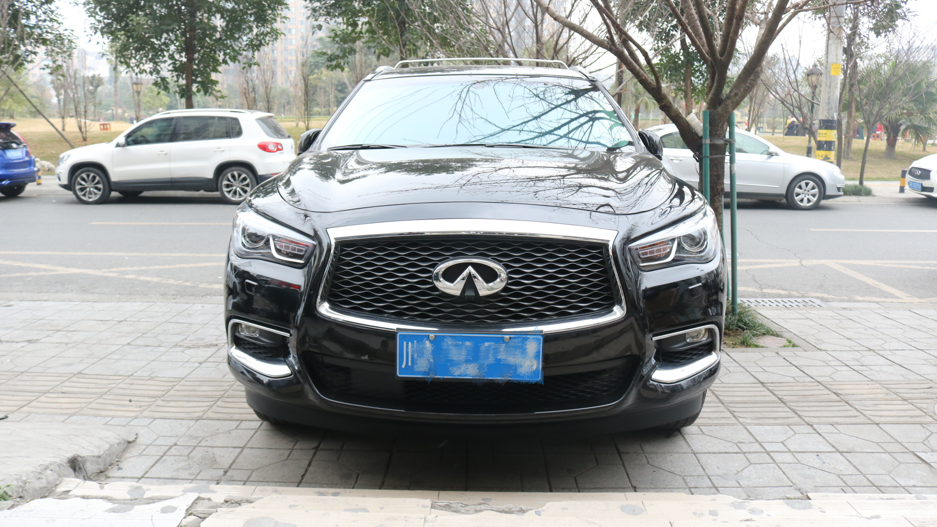 英菲尼迪QX60車燈改裝激光LED雙光透鏡